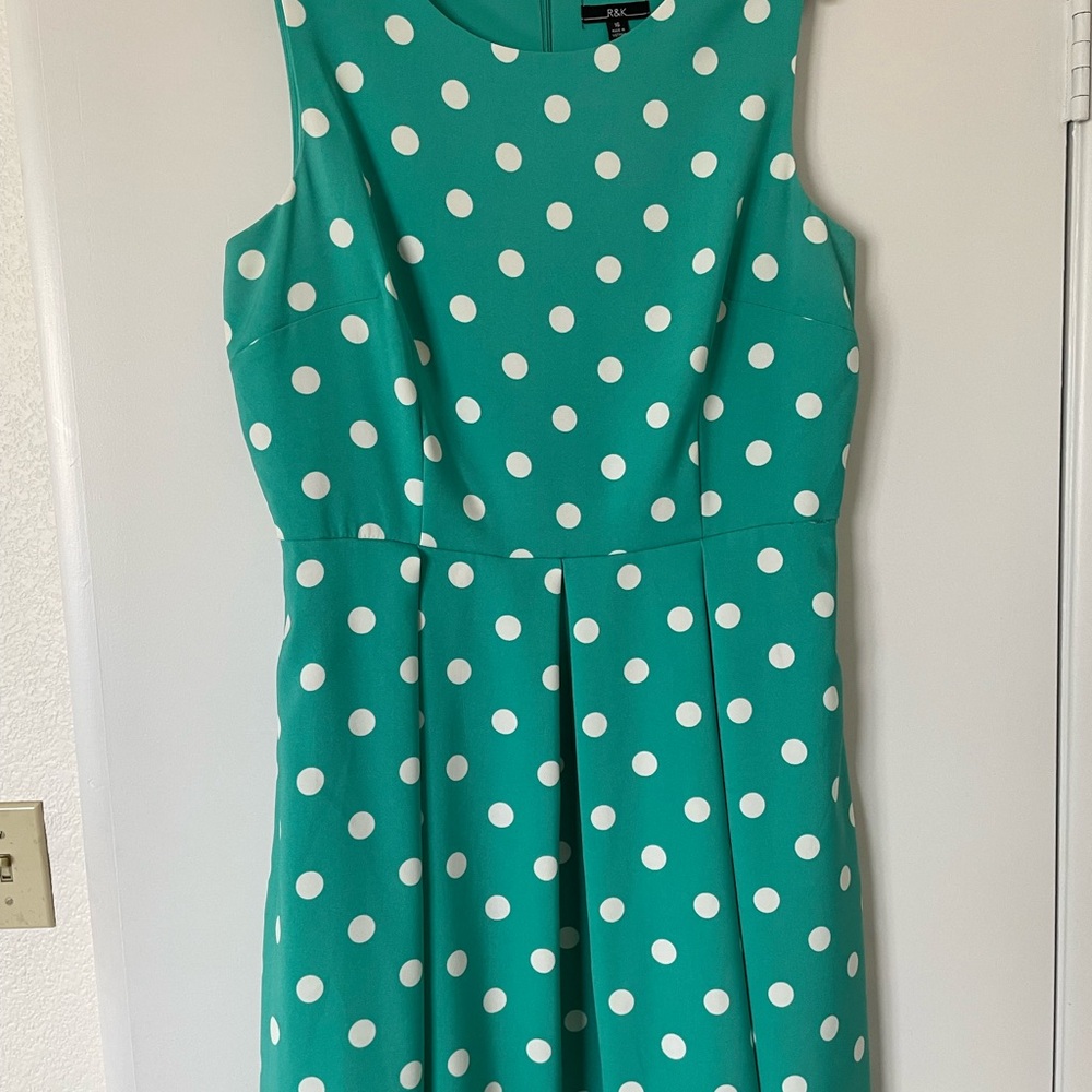Polka Dot Sleeveless Dress - Green